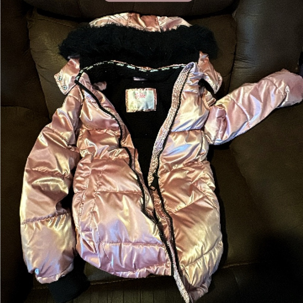 Justice coat